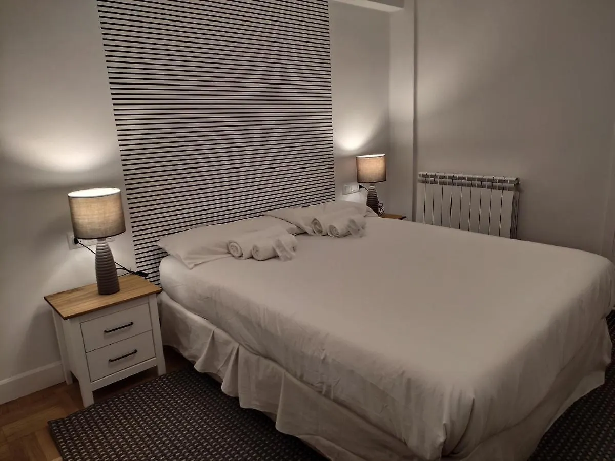 Nahima Parking Free Apartment San Sebastian