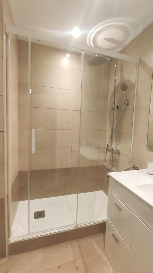 Nahima Parking Free Apartment San Sebastian